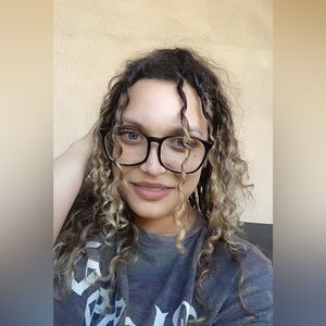 Meet your Posher, Cierra